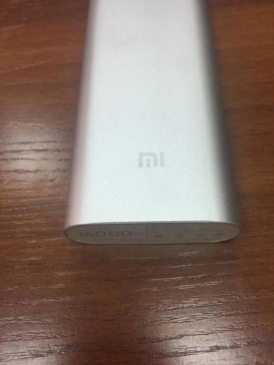 Лот: 10063645. Фото: 1. Внешний аккумулятор Xiaomi power... Внешние, портативные аккумуляторы для смартфонов (Power bank)