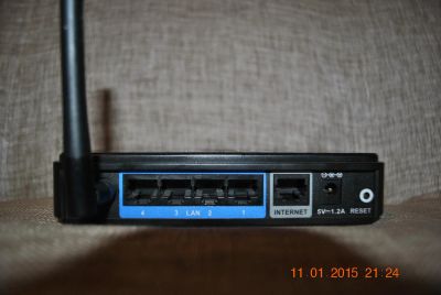 Лот: 5968560. Фото: 1. Беспроводной маршрутизатор DIR-300. Маршрутизаторы (роутеры)