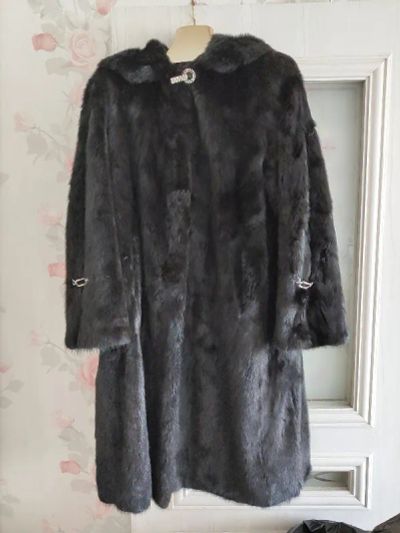 Лот: 25518613. Фото: 1. Шуба норковая с капюшоном. Верхняя одежда