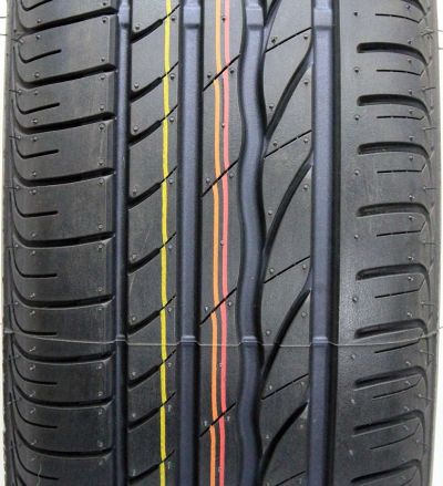 Лот: 18809291. Фото: 1. Летняя резина 205/45 R-16 "Bridgestone... Шины