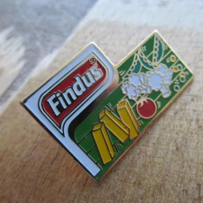 Лот: 24992698. Фото: 1. Значок Nestle Findus, реклама... Сувенирные