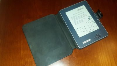 Лот: 6118323. Фото: 1. Продам электронную книгу Pocketbook... Электронные книги