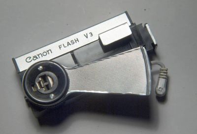 Лот: 20592989. Фото: 1. Canon flash V3. Вспышки, осветители, рассеиватели