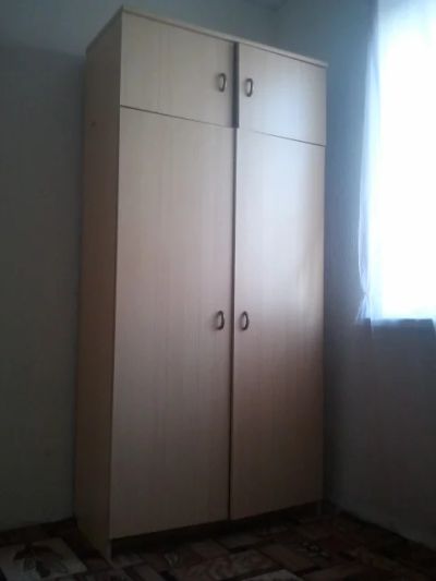 Лот: 7474908. Фото: 1. шкаф двустворчатый, светлый. Шкафы, шкафы-купе