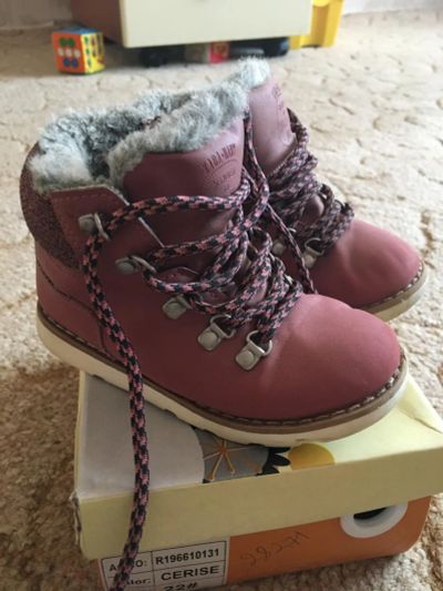 Лот: 9091169. Фото: 1. Ботинки Зара р 24. Ботинки