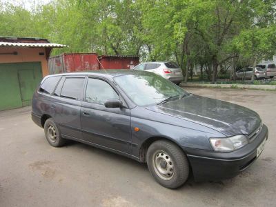 Лот: 4207094. Фото: 1. Toyota Caldina 1998. Автомобили