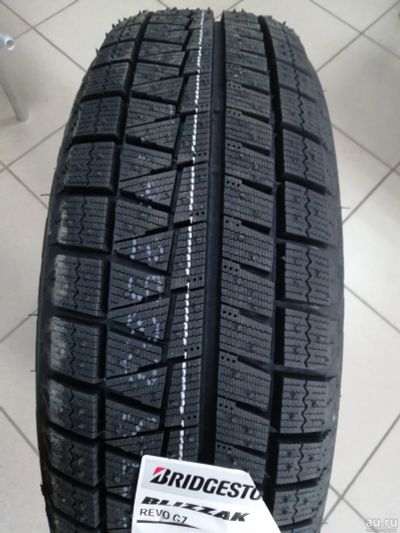 Лот: 18215551. Фото: 1. 215/65 R16 Bridgestone Revo GZ... Шины