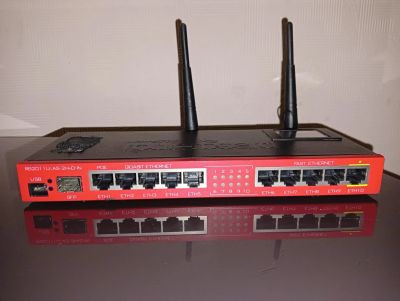 Лот: 20832533. Фото: 1. Маршрутизатор Mikrotik RB2011UiAS-2HnD-IN. Маршрутизаторы (роутеры)