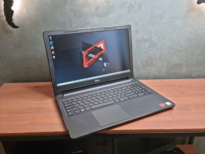 Лот: 20317282. Фото: 1. Dell 15,6"FHD/i5-8250u/Radeon... Ноутбуки