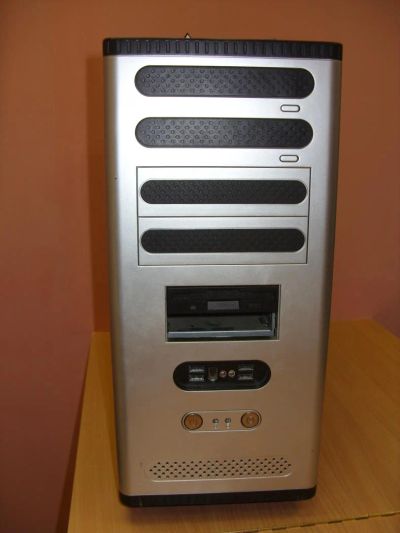 Лот: 5344107. Фото: 1. Корпус компьютера Chieftec. Корпуса, блоки питания