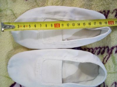 Лот: 13726573. Фото: 1. чешки. Другое (обувь)