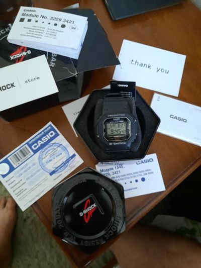 Лот: 16415078. Фото: 1. Часы Casio g shock 5600e-1e. Оригинальные наручные часы