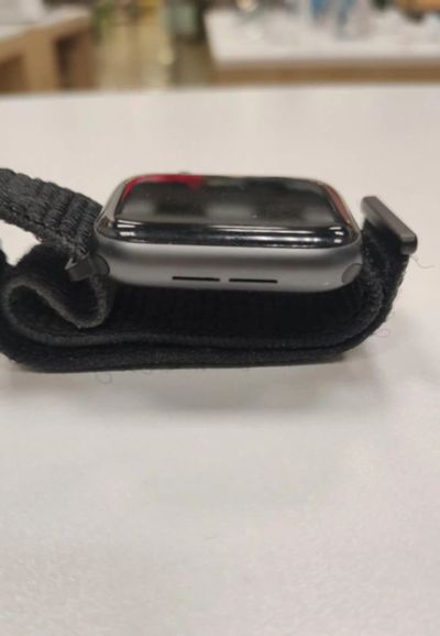 Лот: 15647544. Фото: 1. Apple Watch Series 4 44mm gray... Смарт-часы, фитнес-браслеты, аксессуары