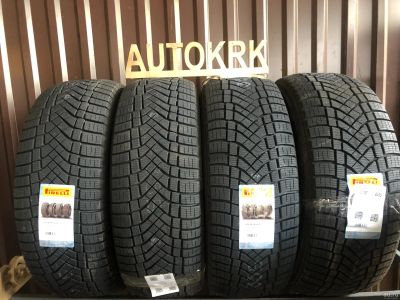 Лот: 17669766. Фото: 1. Зимние шины R17 265/65 Pirelli... Шины