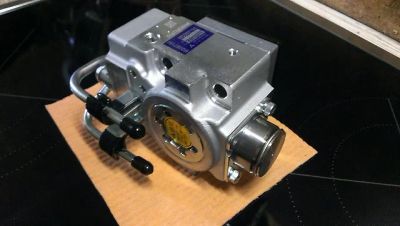 Лот: 6473921. Фото: 1. Насос cs5w GDI Mmc lancer cedia... Двигатель и элементы двигателя