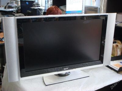 Лот: 67768. Фото: 1. LCD телевизор SANYO LCD-32XR1... Телевизоры