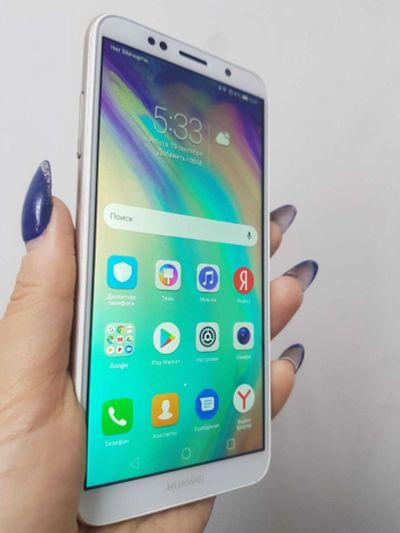 Лот: 16697931. Фото: 1. Смартфон Honor 7A. Смартфоны