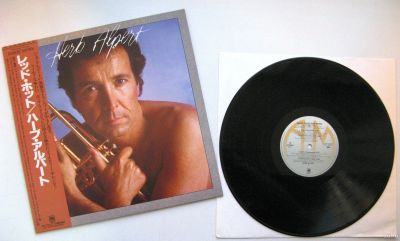 Лот: 17079407. Фото: 1. LP винил Herb Alpert - Blow Your... Аудиозаписи