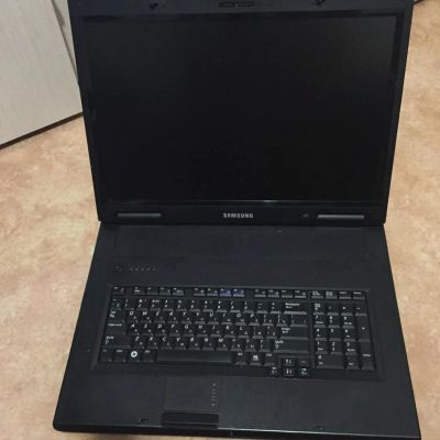 Лот: 10751910. Фото: 1. Ноутбук Samsung g25 (необычный... Ноутбуки