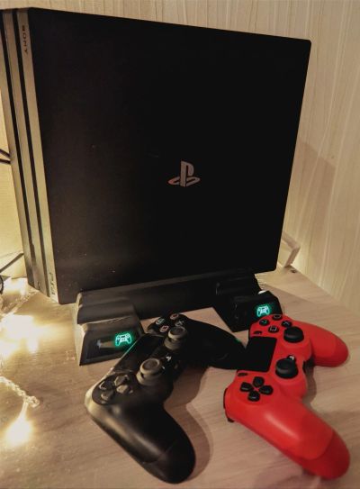 Лот: 18619432. Фото: 1. Консоль PlayStation 4 Pro. Игровые приставки, консоли
