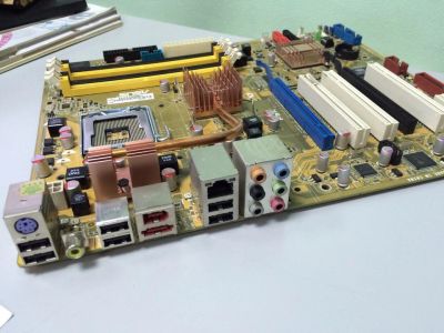 Лот: 8528035. Фото: 1. Asus P5K. Материнские платы