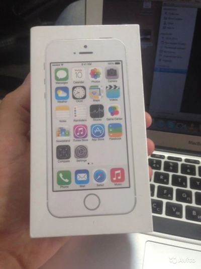 Лот: 6192783. Фото: 1. Новый iPhone 5S 32Gb Silver LTE... Смартфоны