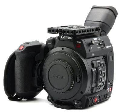Лот: 20923250. Фото: 1. Видеокамера комиссионная Canon... Цифровые зеркальные