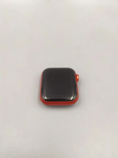 Лот: 19827137. Фото: 1. Apple Watch Series 6 40mm Red... Смарт-часы, фитнес-браслеты, аксессуары