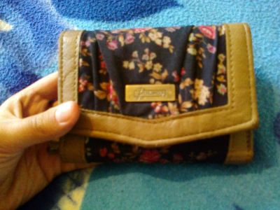 Лот: 3054101. Фото: 1. Продам кошелек! Stradivarius... Бумажники, кошельки, портмоне