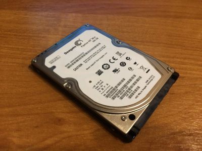 Лот: 10730308. Фото: 1. Жёсткий диск Seagate 2.5" 320... Жёсткие диски (HDD)