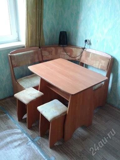 Лот: 1726106. Фото: 1. Кухонный уголок, стулья, стол. Кухонные уголки