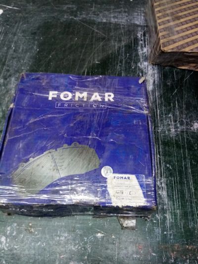Лот: 25124684. Фото: 1. Тормозные колодки для Renault... Тормозная система