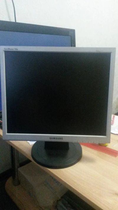 Лот: 6848029. Фото: 1. монитор samsung SyncMaster 720N. ЖК-мониторы