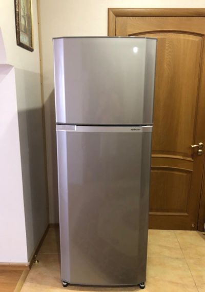 Лот: 16436279. Фото: 1. Холодильник Sharp SJ-CT401R SL. Холодильники, морозильные камеры