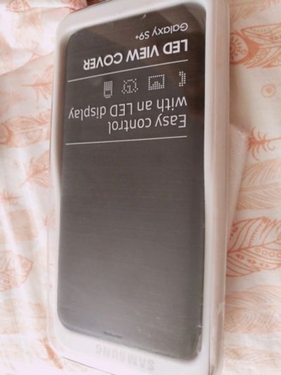Лот: 14354819. Фото: 1. Чехол книжка led для samsung s9... Чехлы, бамперы