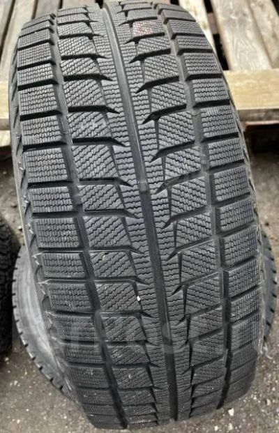 Лот: 24617112. Фото: 1. Зимняя резина 225/45 R-18 "Westlake... Шины