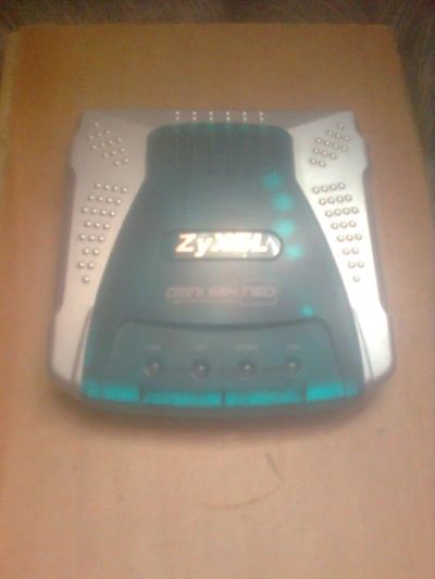 Лот: 7572254. Фото: 1. Модем ZyXEL omni 56k NEO EE. Проводные модемы