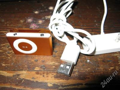 Лот: 710357. Фото: 1. Apple iPod shuffle 2g 1Gb (orange... Плееры