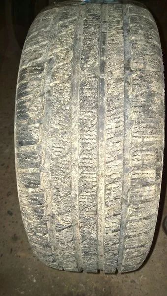 Лот: 4998494. Фото: 1. R17 225/50 Kumho I'Zen KW27 98V... Шины