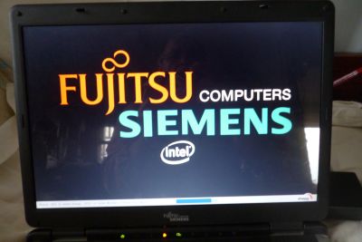 Лот: 18293464. Фото: 1. Ноутбук Fujitso Siemens Amilo... Ноутбуки
