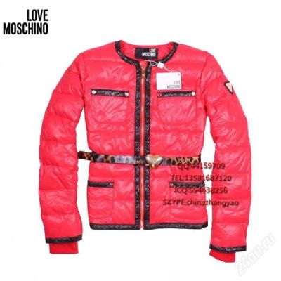 Лот: 1643225. Фото: 1. LOVE MOSCHINO. Верхняя одежда