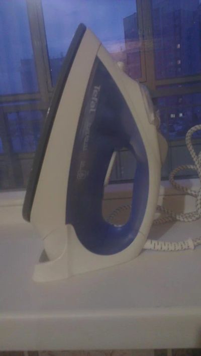 Лот: 6579145. Фото: 1. утюг Tefal! лот продан вне аукциона. Утюги, парогенераторы, отпариватели