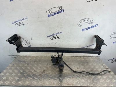 Лот: 23979584. Фото: 1. Фаркоп Nissan Qashqai J10. Двигатель и элементы двигателя
