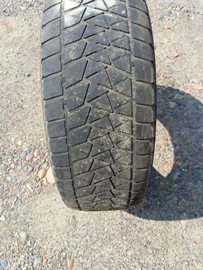 Лот: 25511612. Фото: 1. Bridgestone Blizzak DM-V2 265... Шины