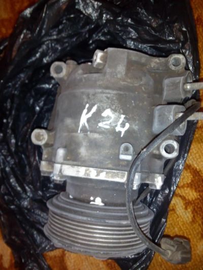 Лот: 10944831. Фото: 1. Компрессор кондиционера Honda... Двигатель и элементы двигателя