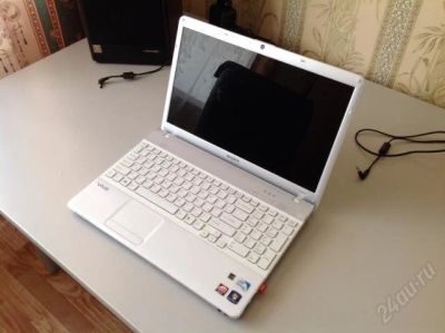 Лот: 1908193. Фото: 1. sony vaio pcg-71211v (белый). Ноутбуки