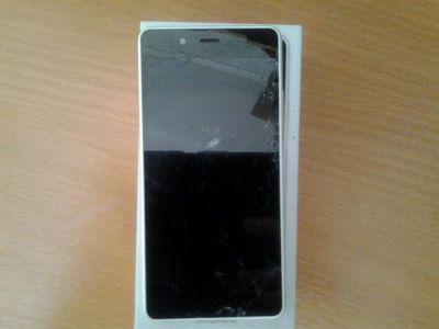 Лот: 9219661. Фото: 1. Highscreen Ice 2 белый. Смартфоны
