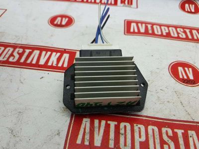 Лот: 20900775. Фото: 1. Резистор отопителя Toyota Premio... Двигатель и элементы двигателя