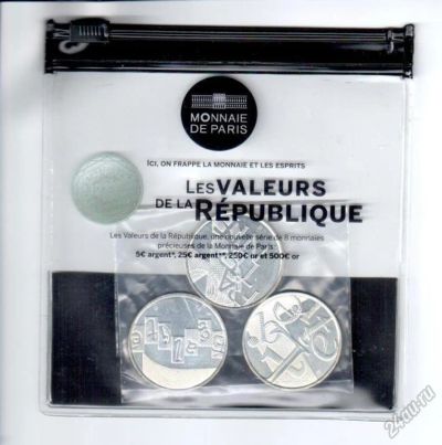 Лот: 5867372. Фото: 1. Франция 5 евро 2013 3шт Свобода... Наборы монет