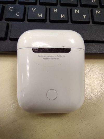 Лот: 18205148. Фото: 1. Футляр Apple AirPods. Смарт-часы, фитнес-браслеты, аксессуары